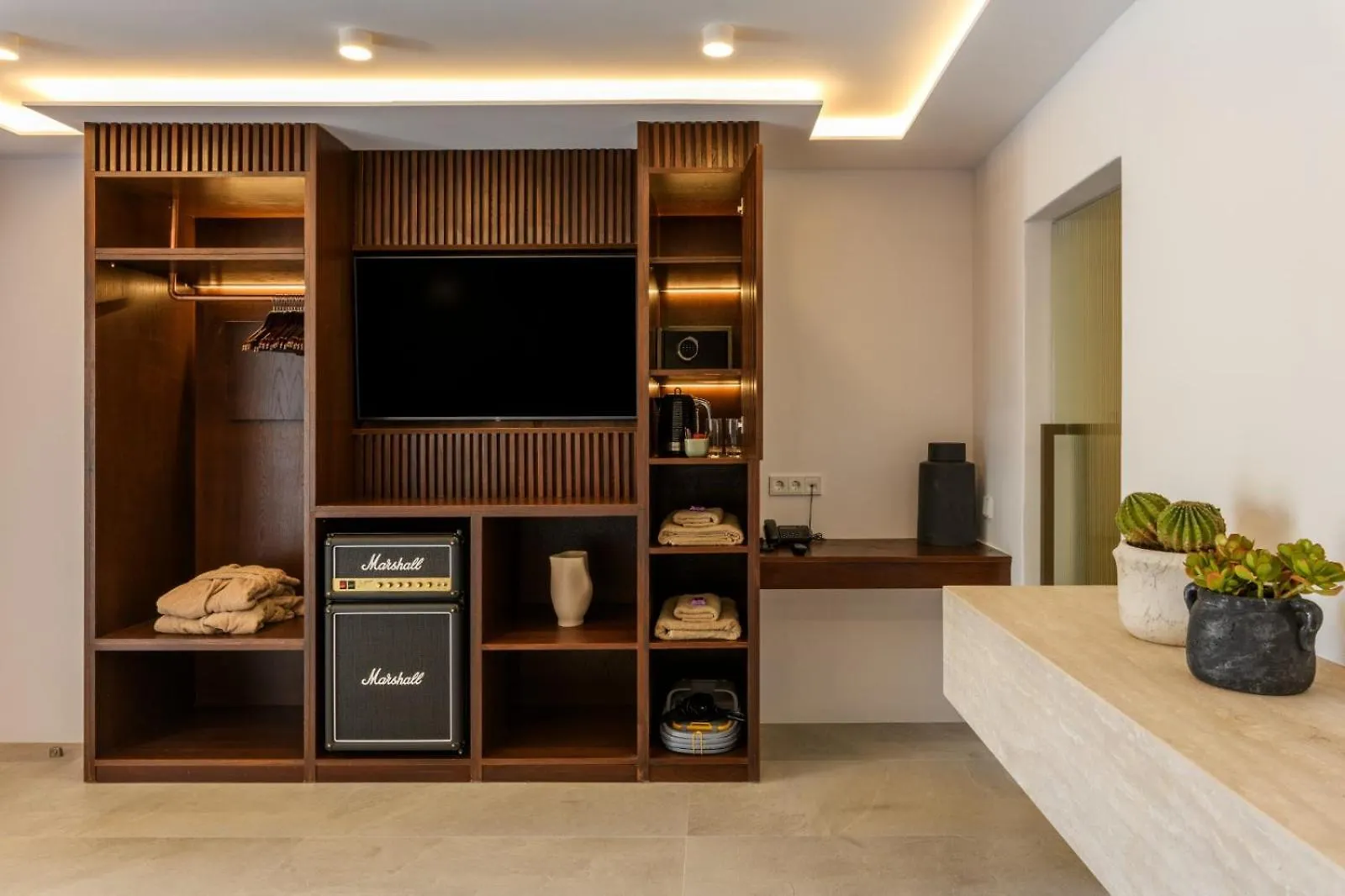 Plintri Charisma Hotel And Wellness Club